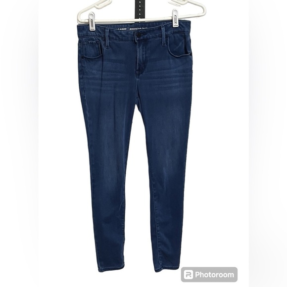 Old Navy Rockstar Jeans Sz 6 - Picture 1 of 8